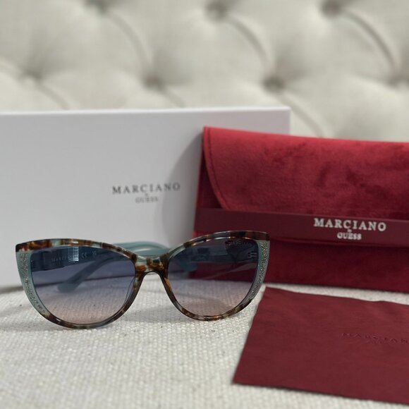 MARCIANO by GUESS Sunglasses main image 5